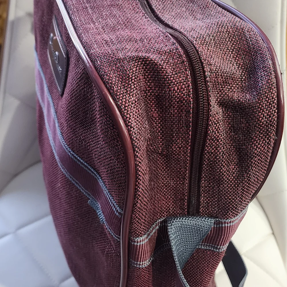 Vintage 1980's Oscar de la Renta Cranberry Tweed Men's Carry On